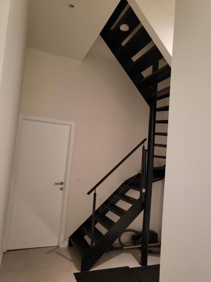 Huis Alna 3 梅赫伦 外观 照片